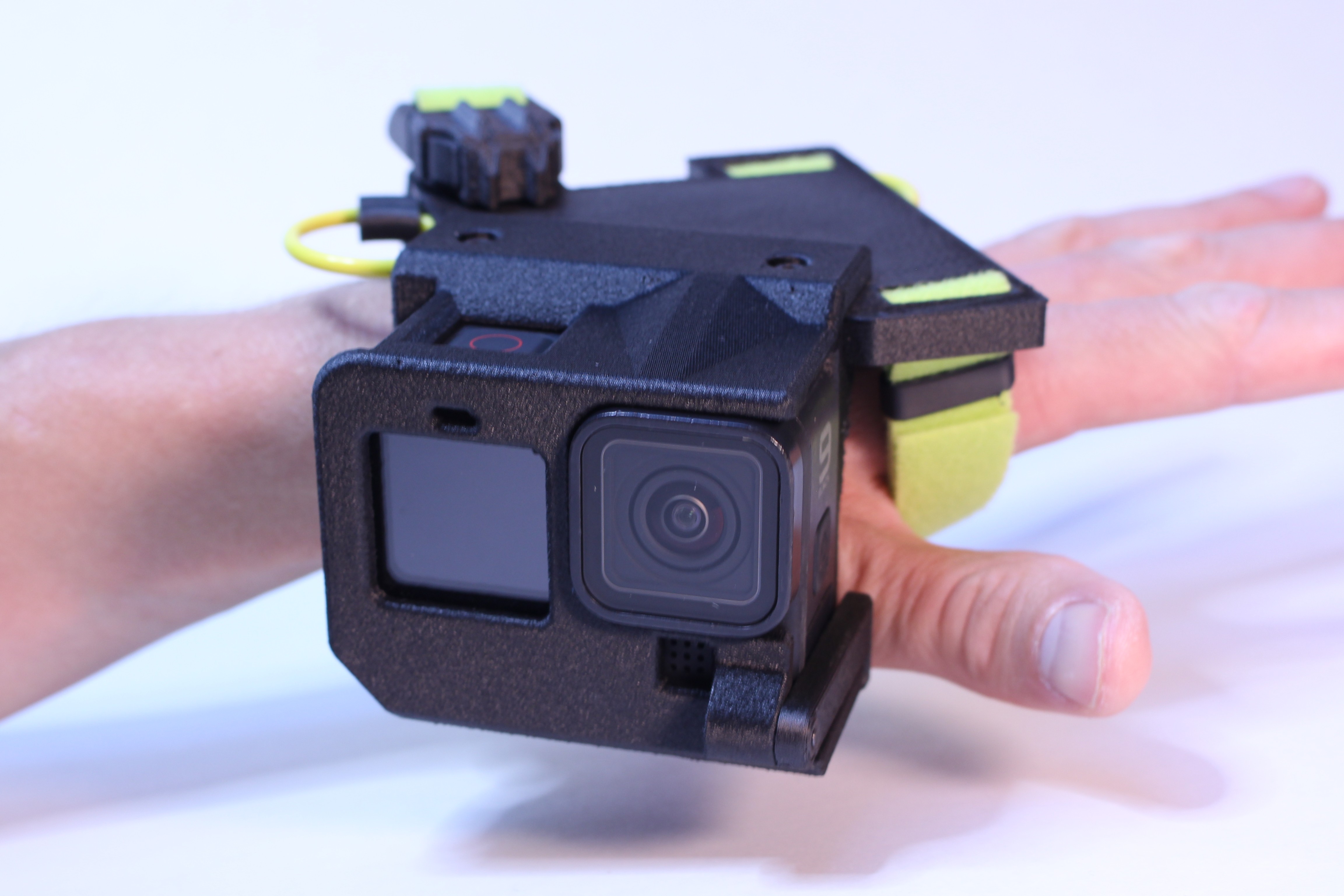 Smart camera positioning